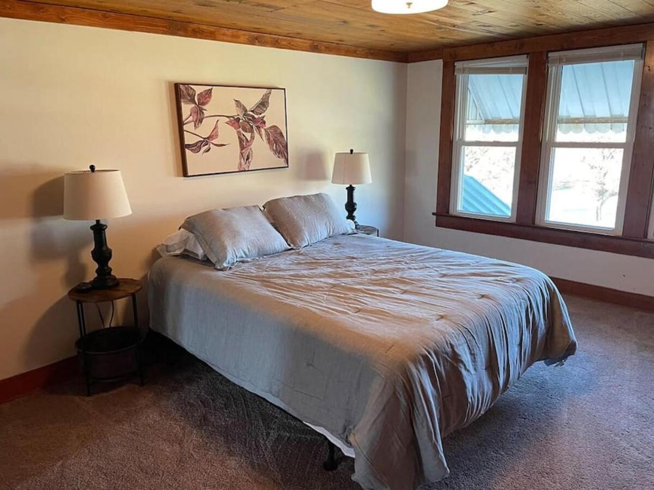 Beautiful And Spacious Fully Renovated Hébergement de vacances
